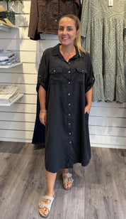Astrid25 - Skjortklänning-  Svart