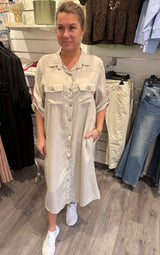 Astrid25 - Skjortklänning- Beige