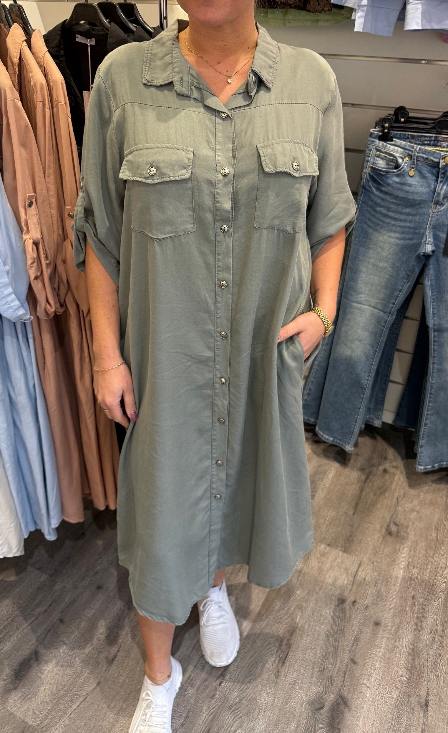 Astrid25 - Skjortklänning- Khaki