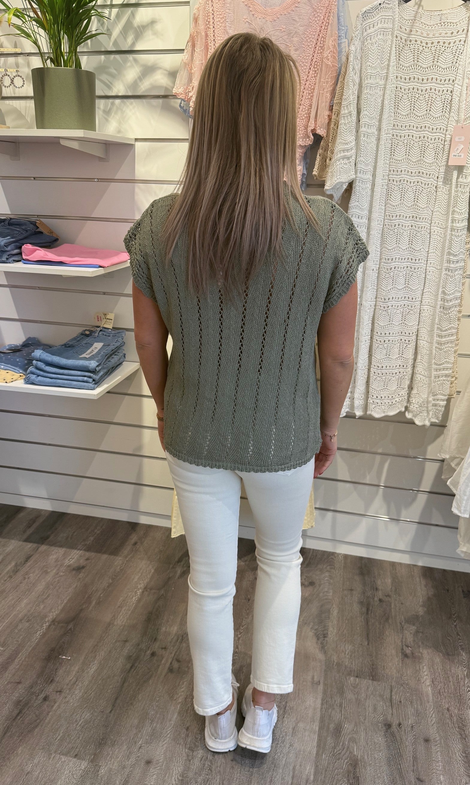 Aurora - Virkad Topp - Khaki