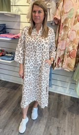 BCMelina Linneklänning Leopard Nougat