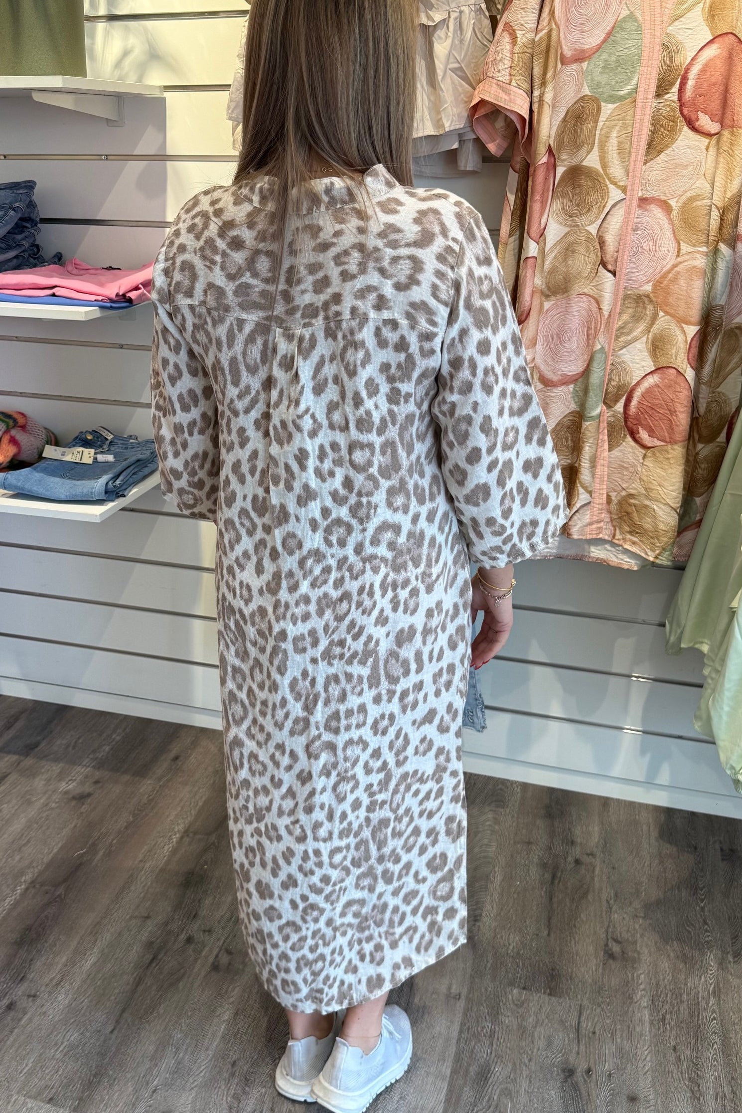 bcmelinadress14.jpg