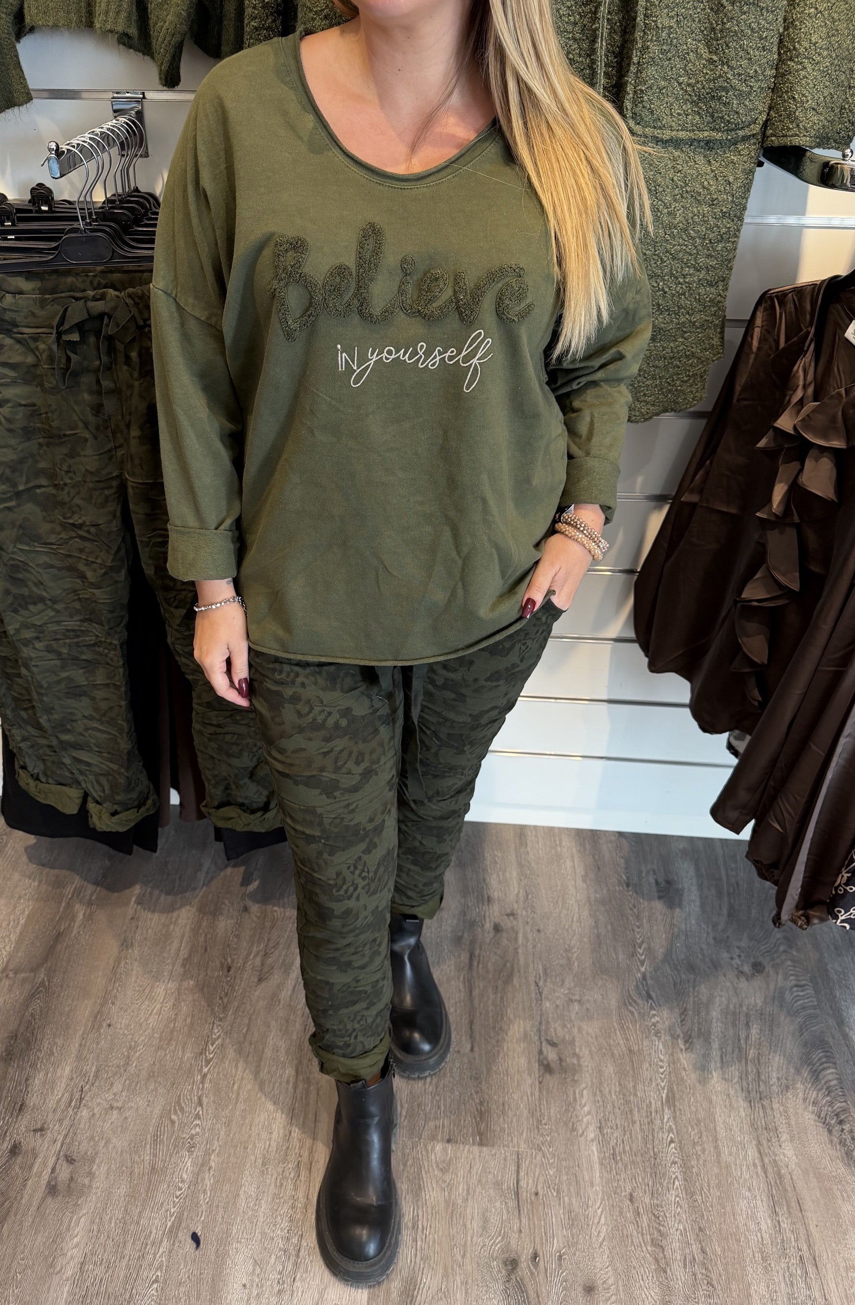 Believe Tröja Military