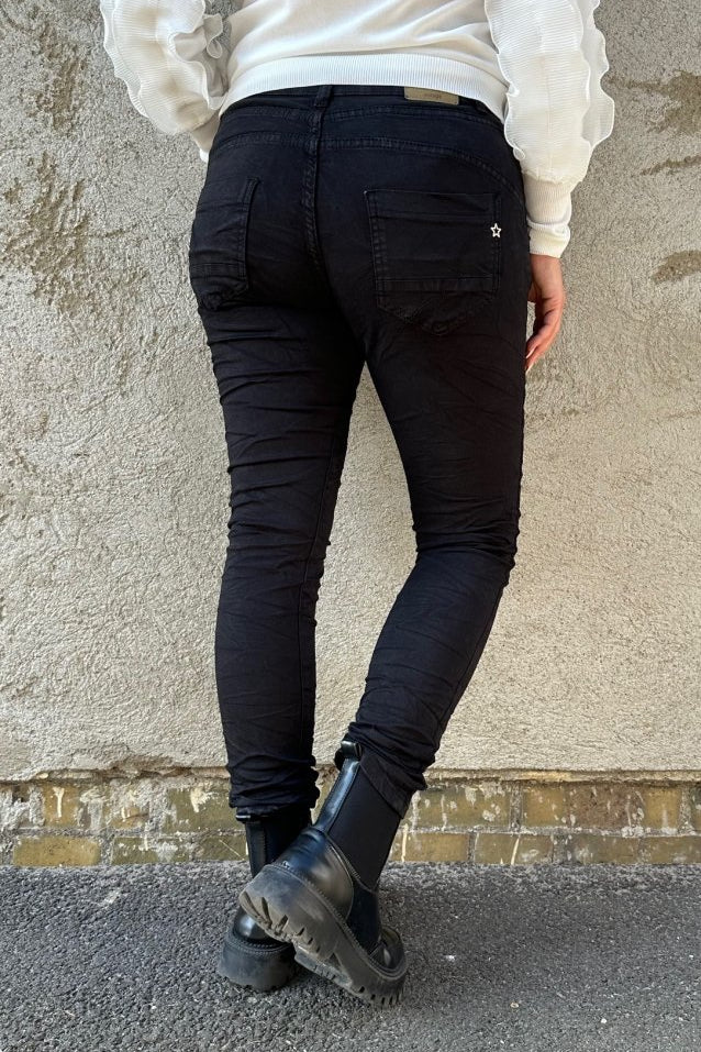 black35.jpg