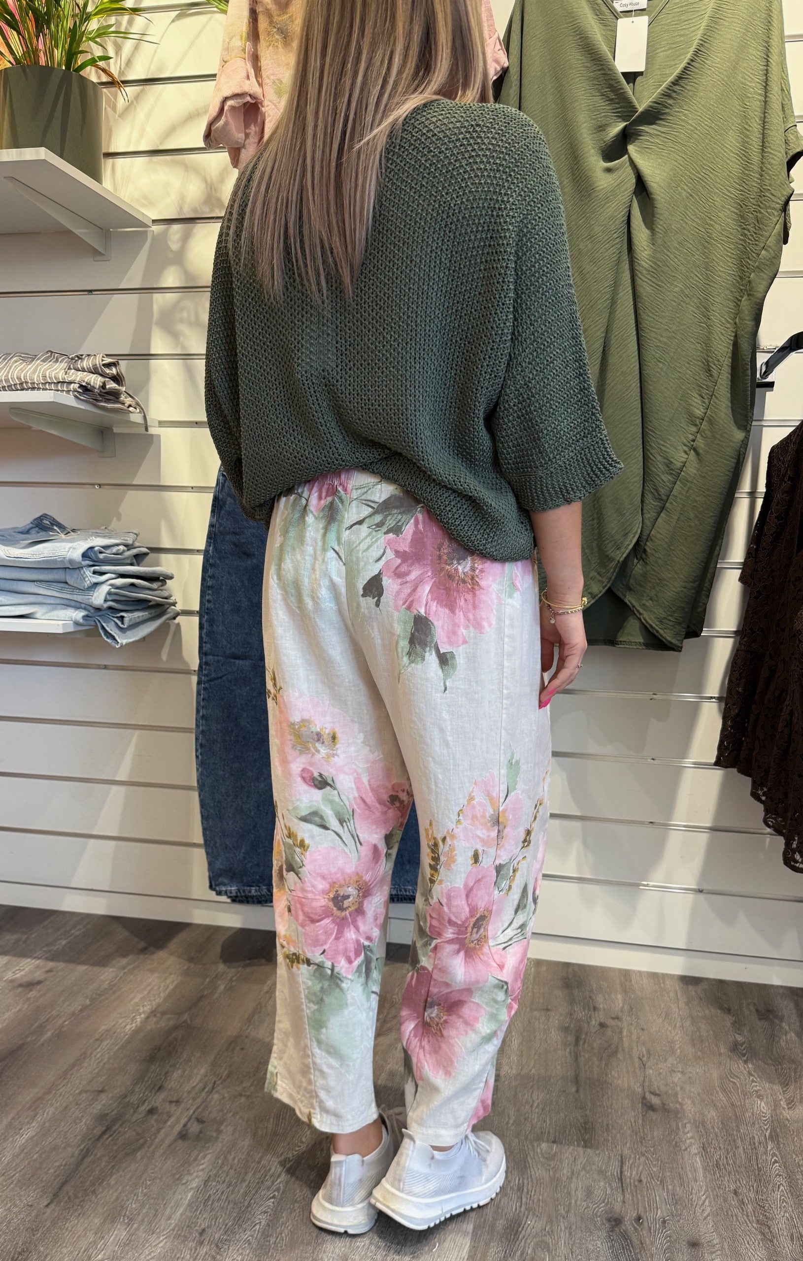 Marilla Linnebyxa Flower Beige