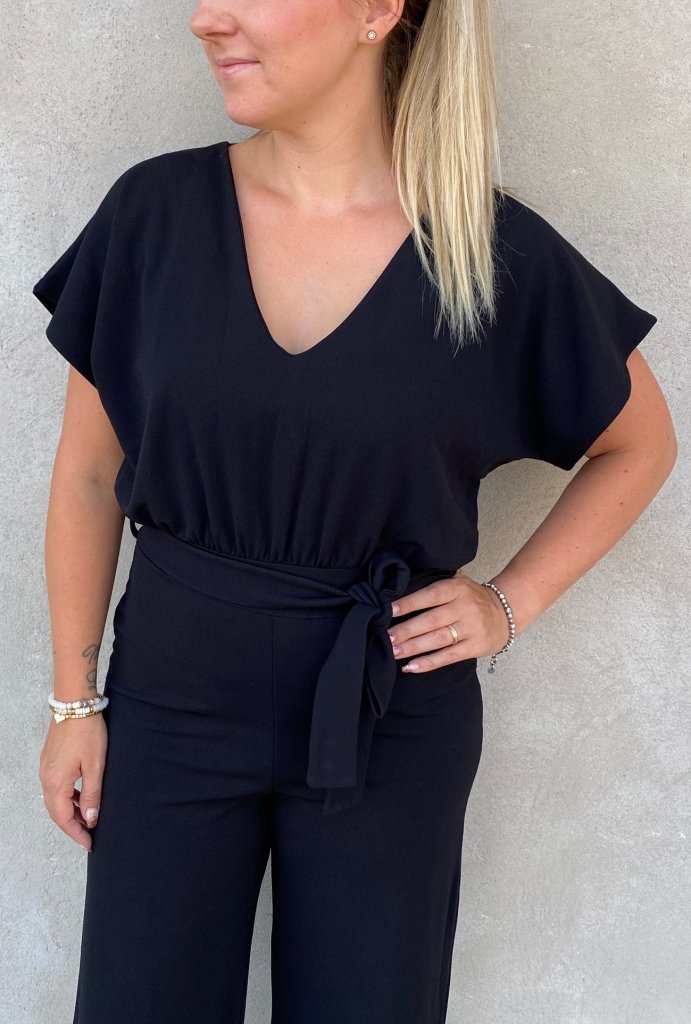 Linnea - Byxdress - Svart - Nyhet
