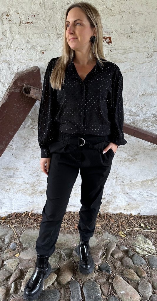 Carina - Blus Glitter Svart