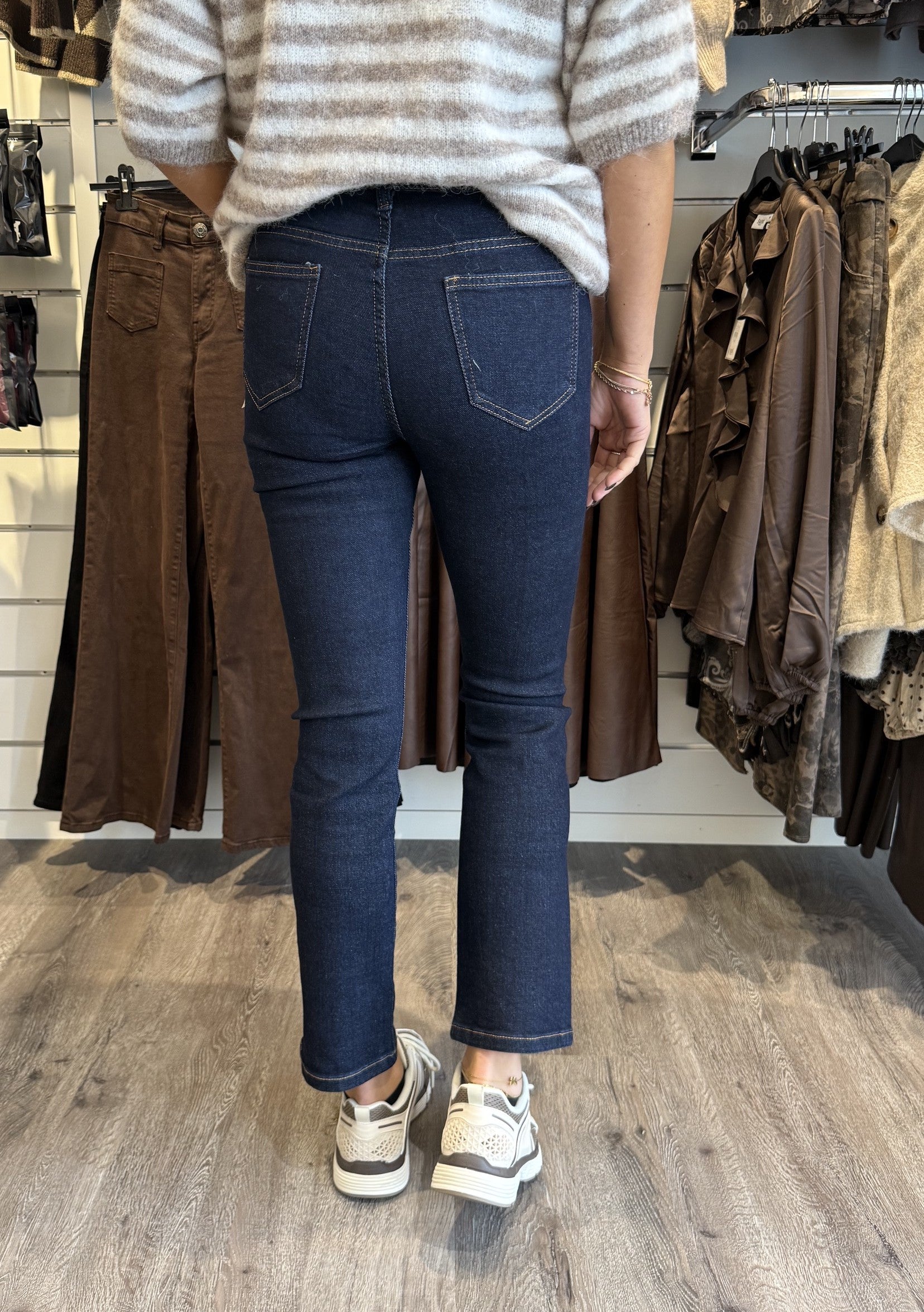 Carina Jeans Raka Dark Wash Y6189T-12