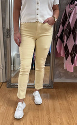 Carina - Jeans - Raka - Ljusgul  - Nyhet