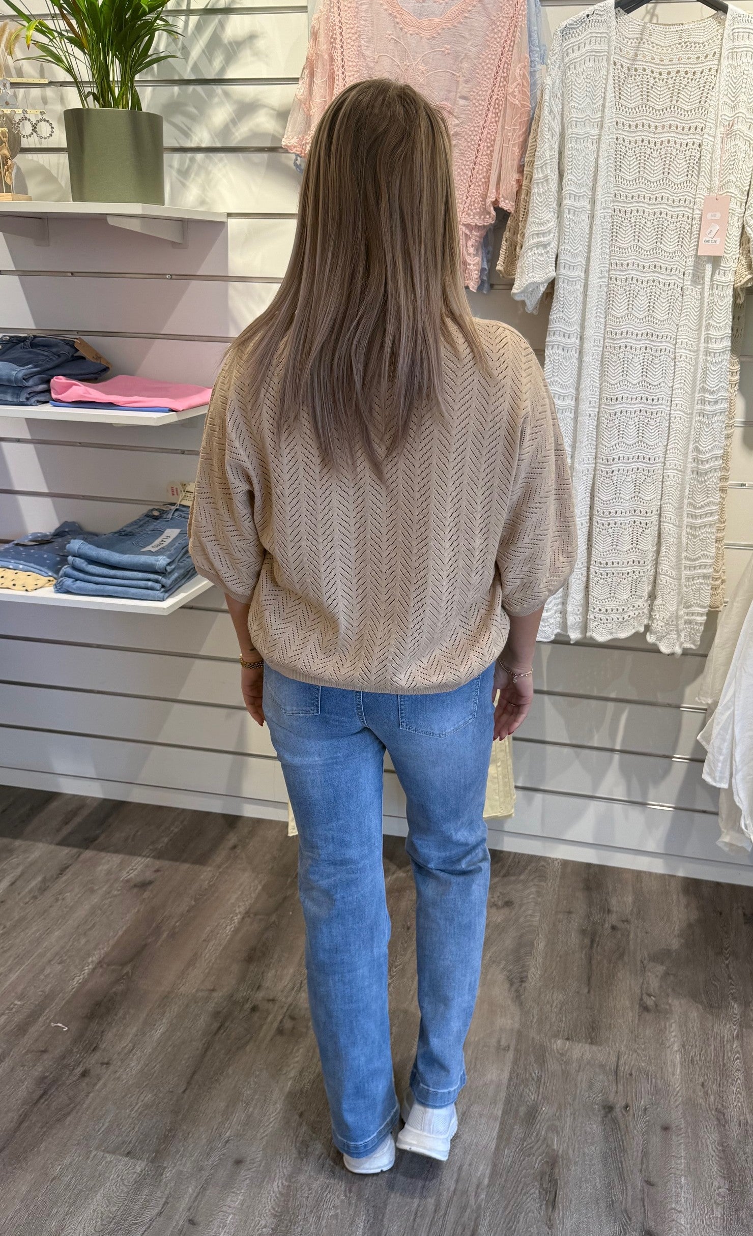 Cassie - Stickad Topp - Beige