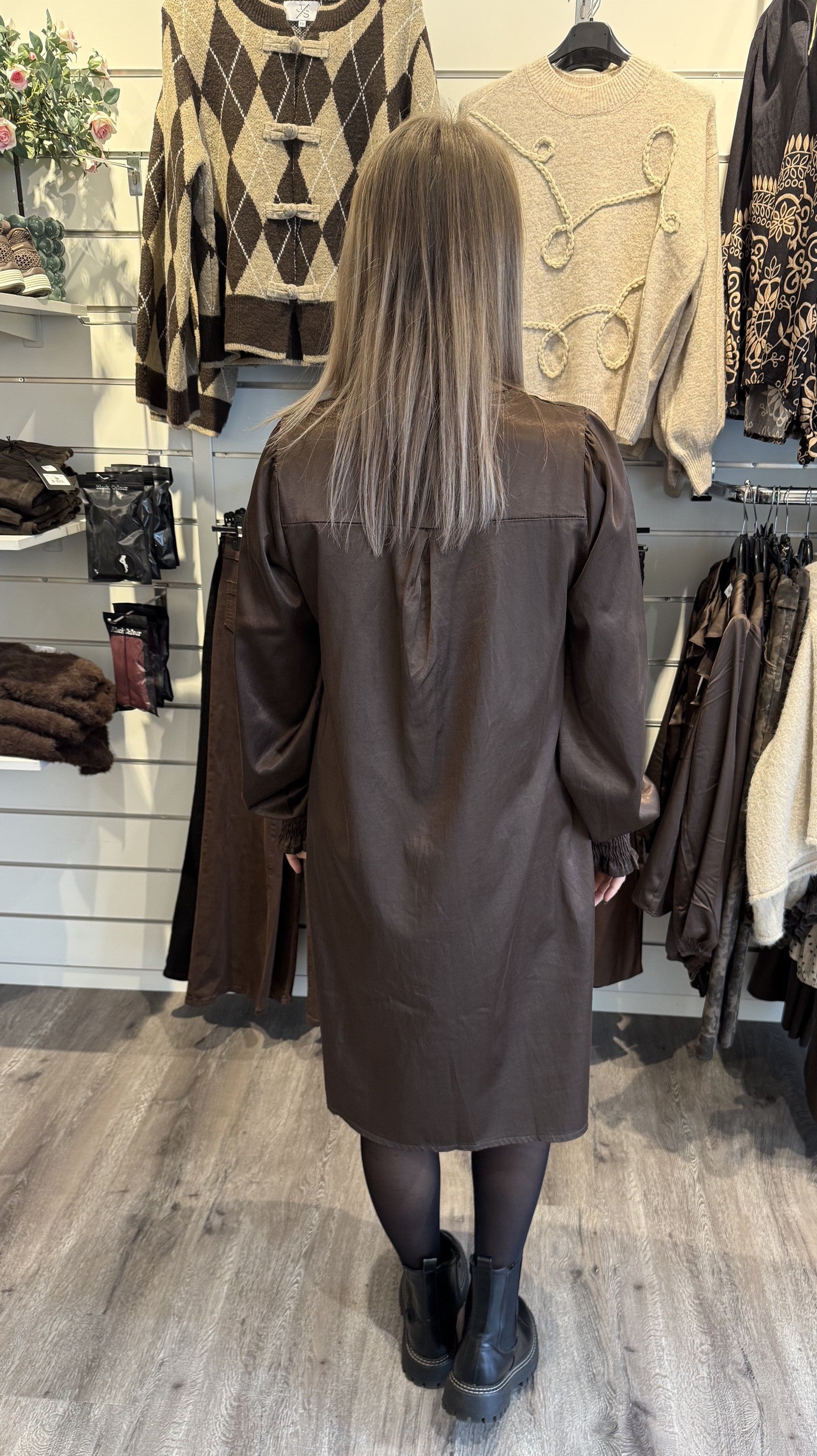 Caleya Satinklänning Choco