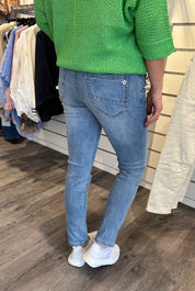 Celina- Jeans JW2528- Ljus Denim