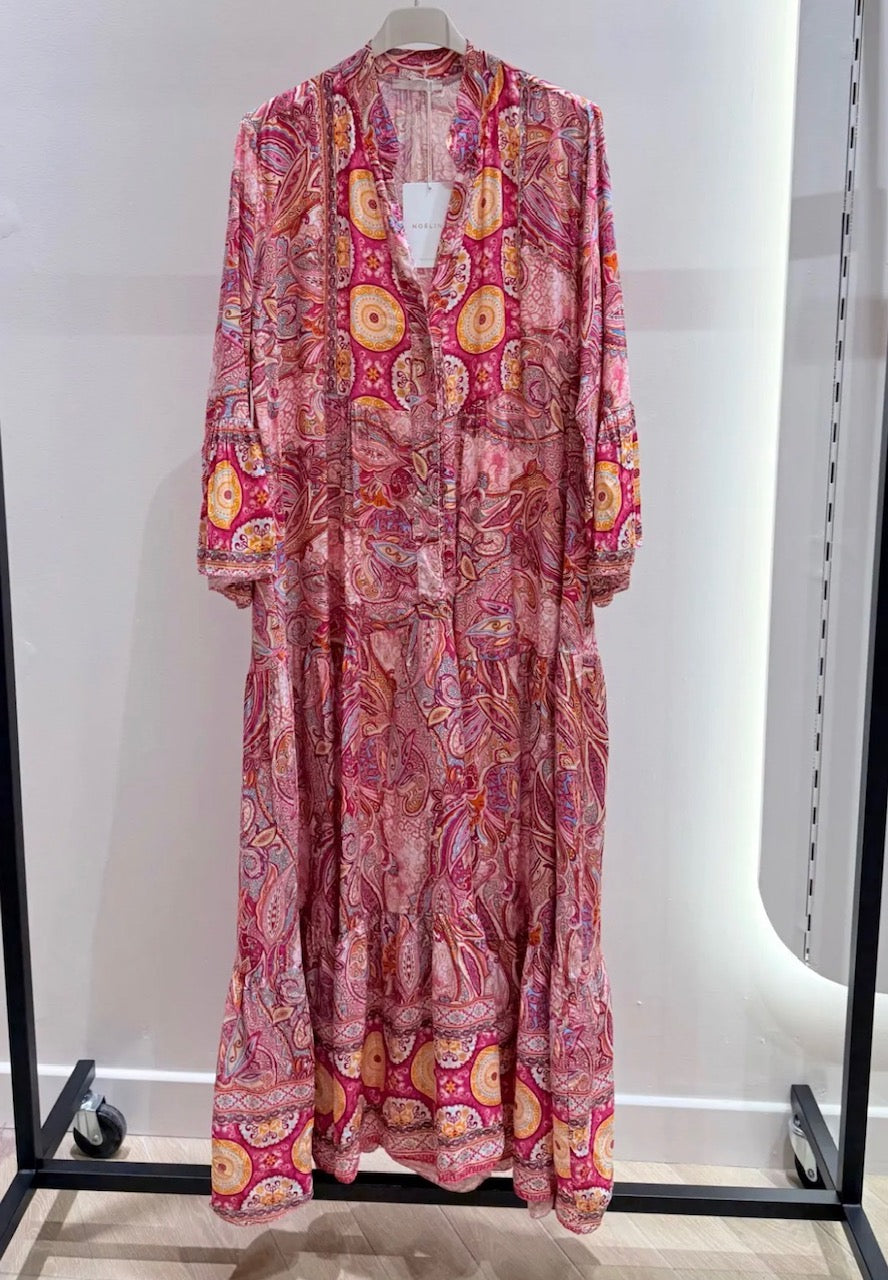 Clara - Klänning - Mönster - Fuxia