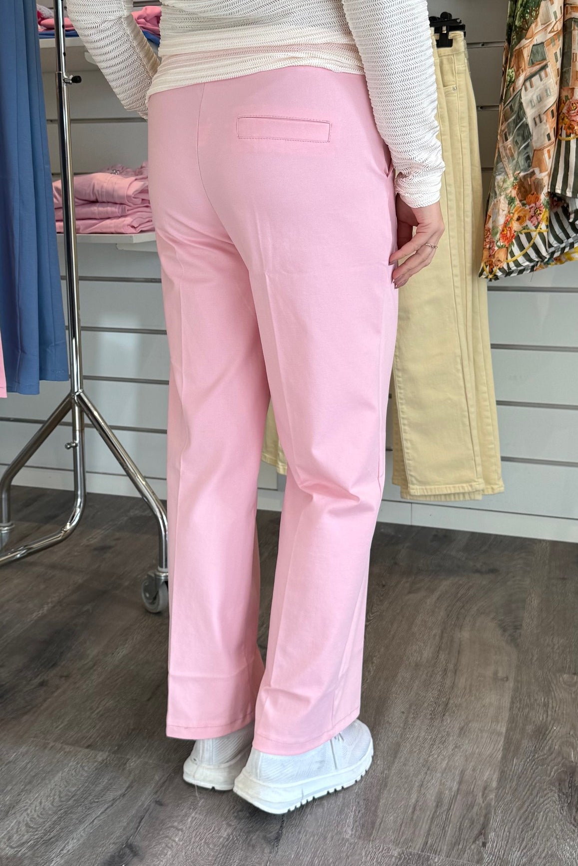 doritpink114.jpg