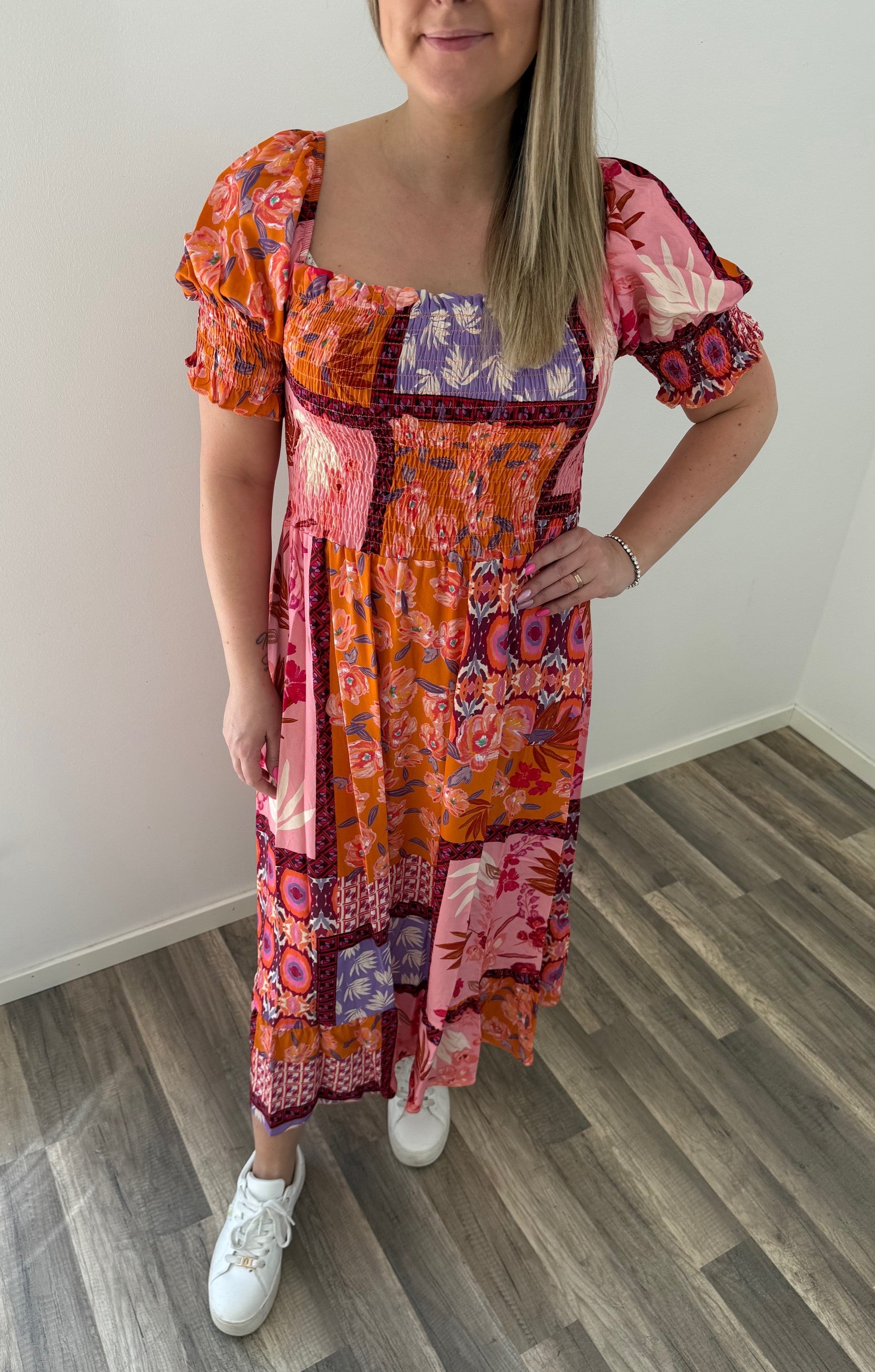 Eivor Klänning Orange