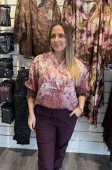 Liana blus flower Rosa