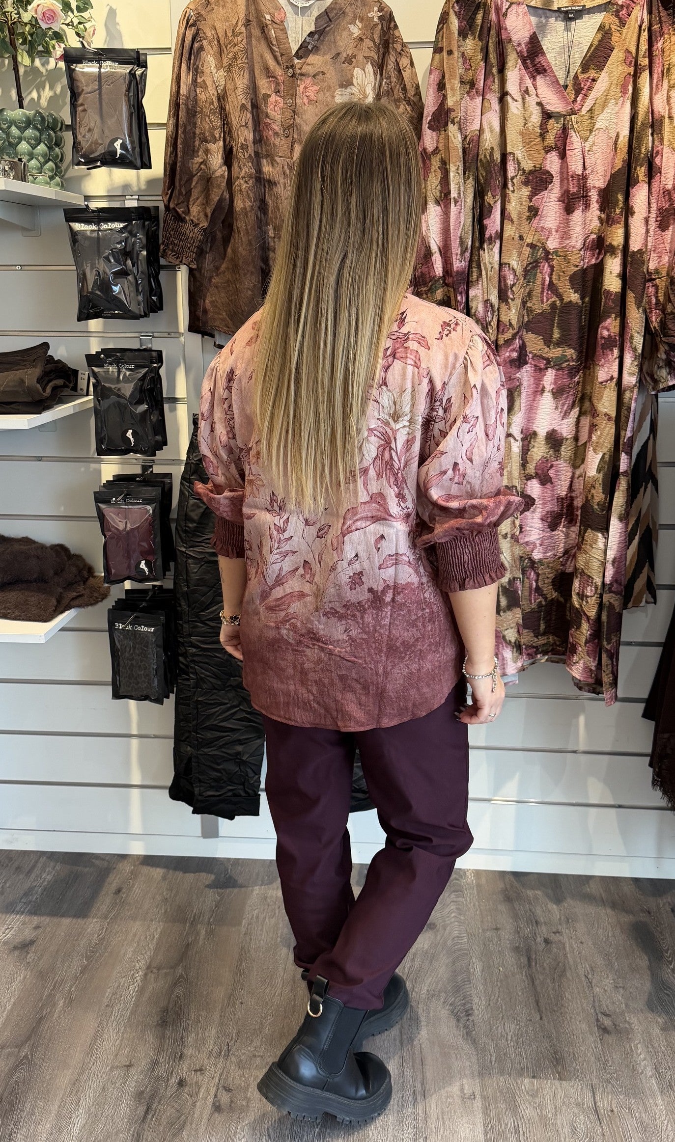 Liana blus flower Rosa