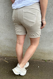 Ella MDC146 - Shorts med knyt - Beige