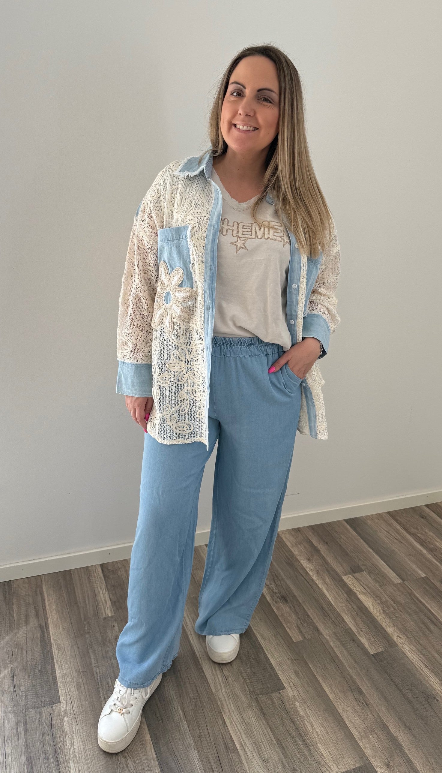 Ellen Jeansskjorta med spets