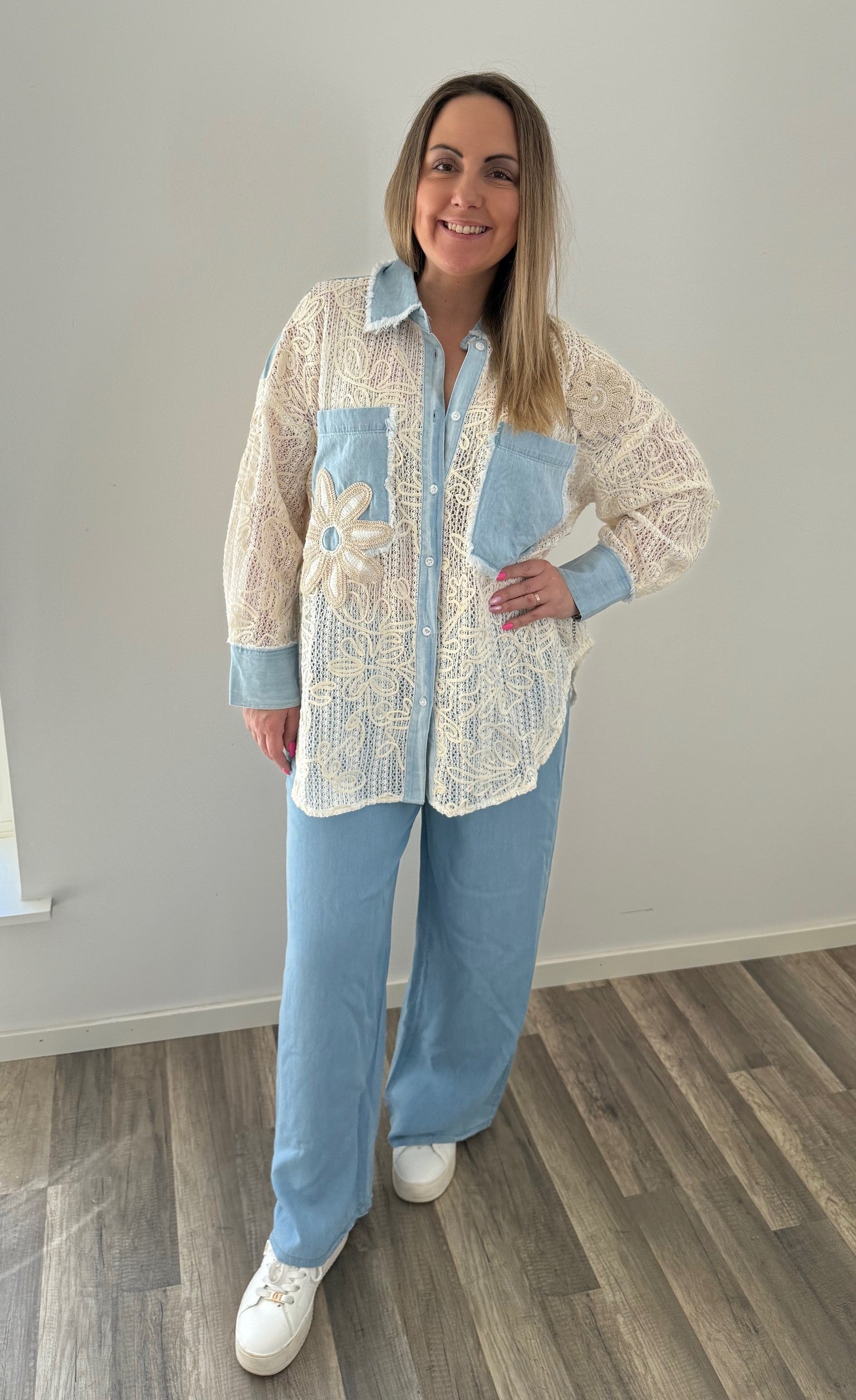 Ellen Jeansskjorta med spets