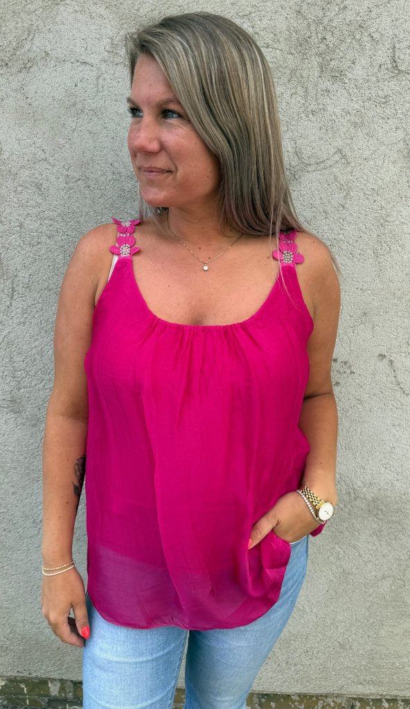 Ellen - Silkeslinne- Blommor - Fuxia- Nyhet