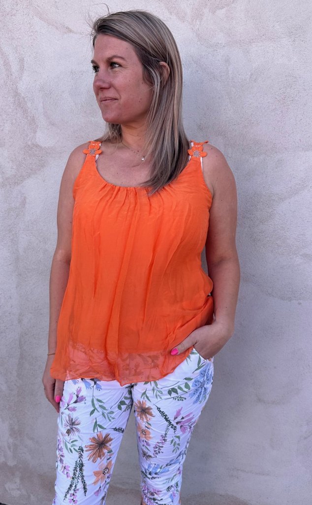 Ellen - Satinlinne - Blommor - Orange - Nyhet