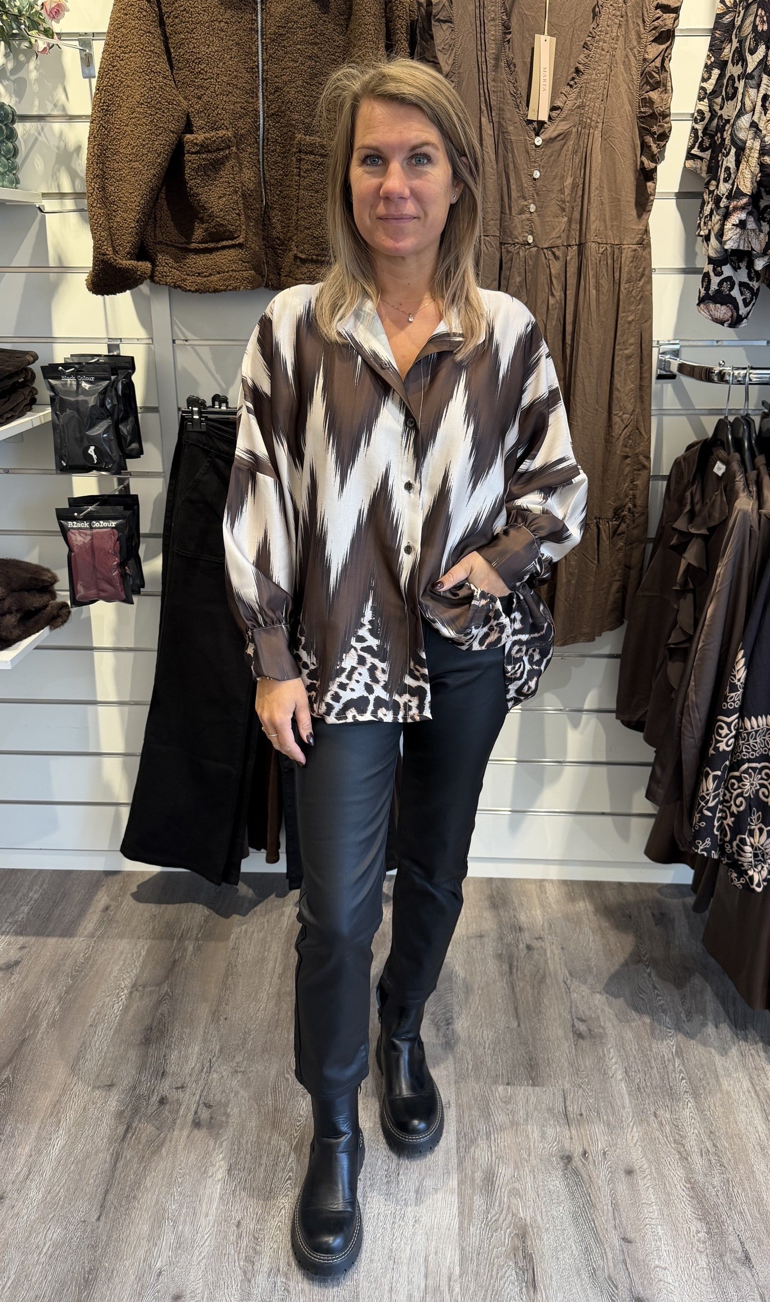 Ellen satinblus Choco/Creme
