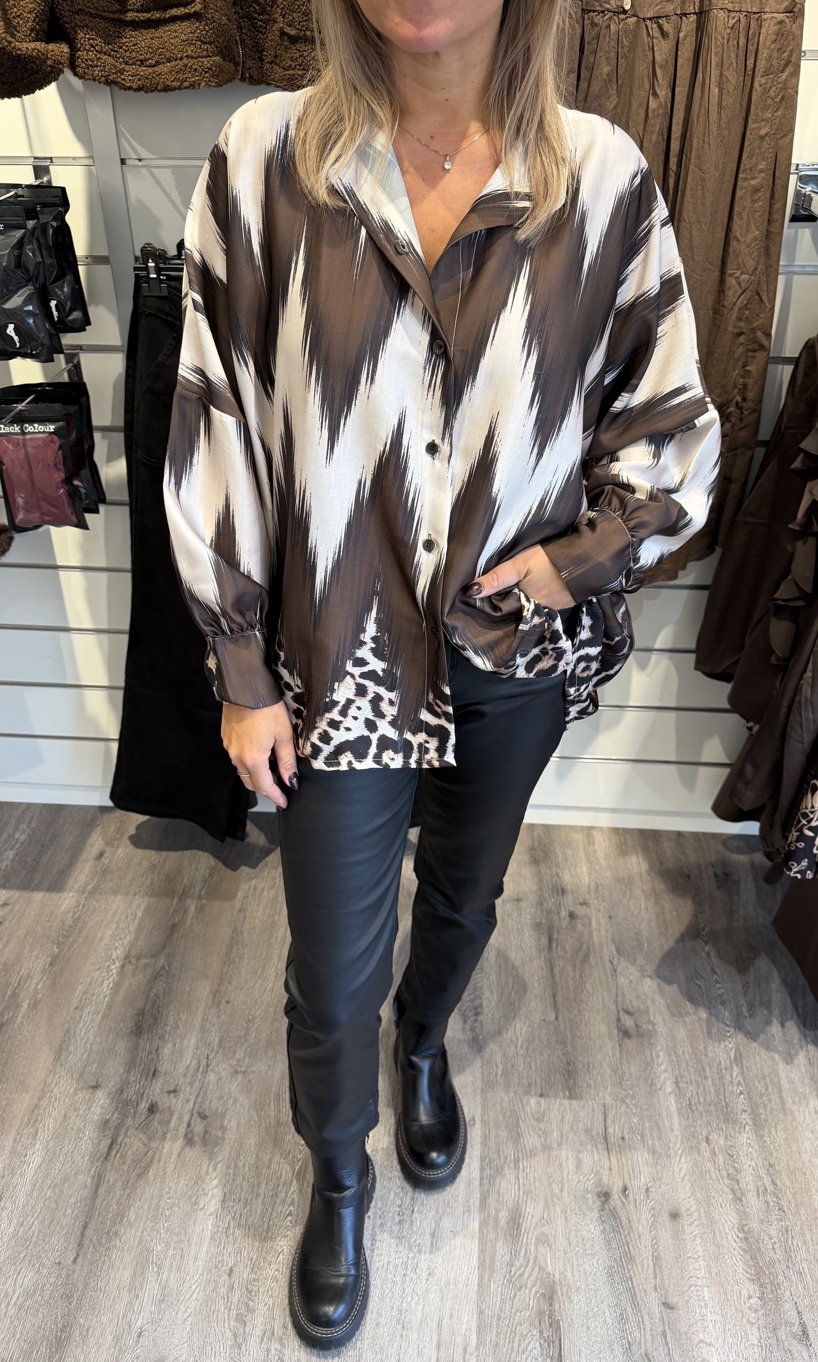 Ellen satinblus Choco/Creme