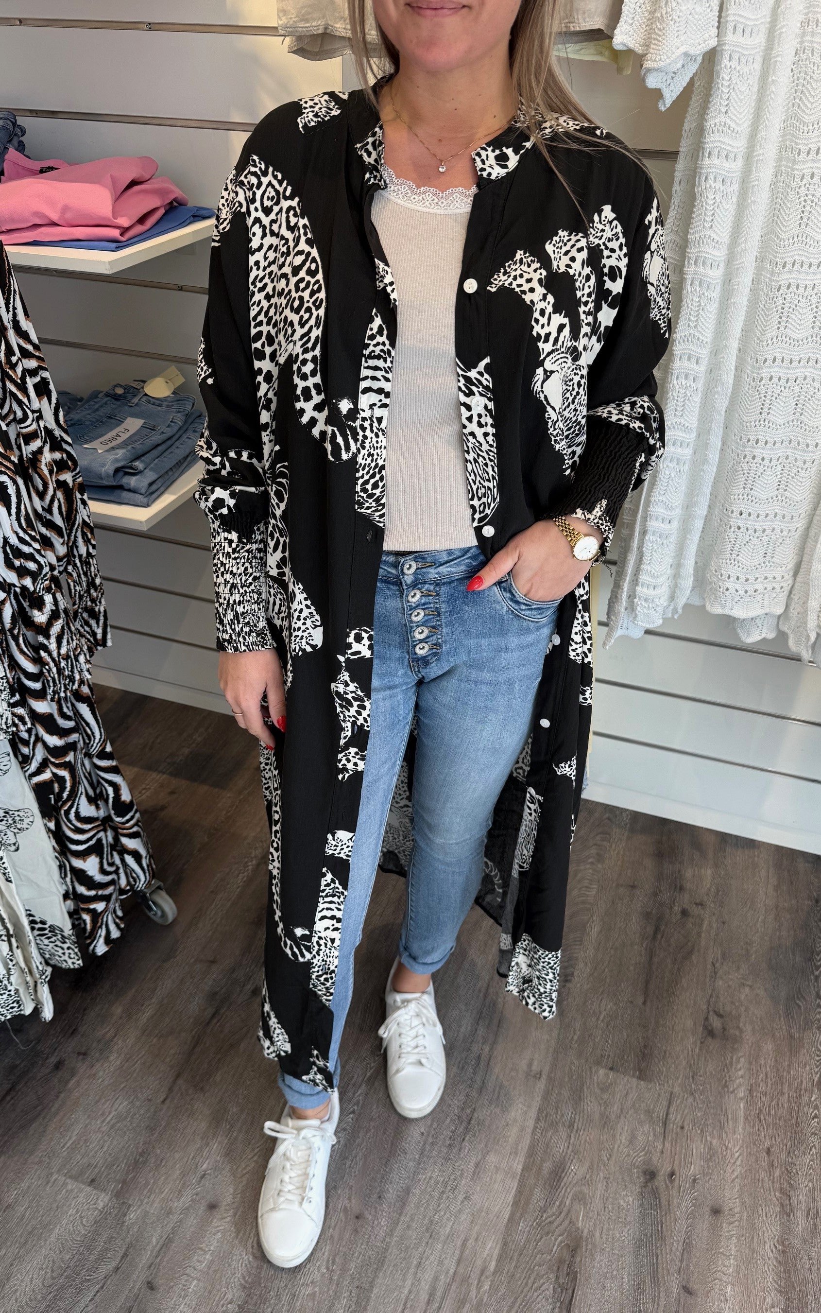 Emilie - Tunika - Svart - Leopard