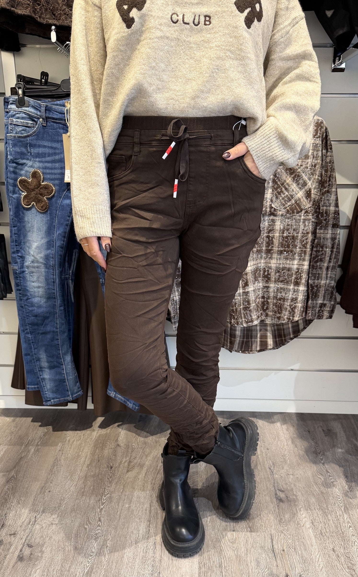 Emma Jeans Choco MDC122-2302