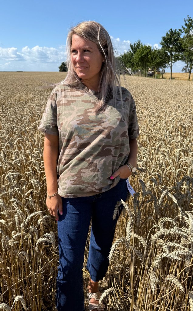 Estrid - Tshirt - Camo- Military- Nyhet