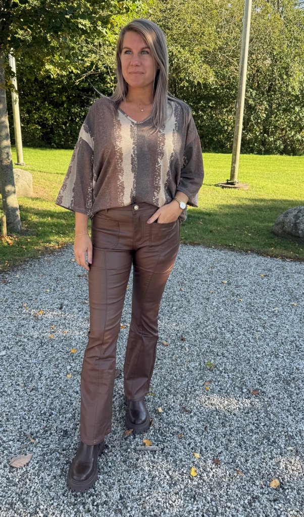 Etel - Vaxade byxor miniflare - Choco- Nyhet