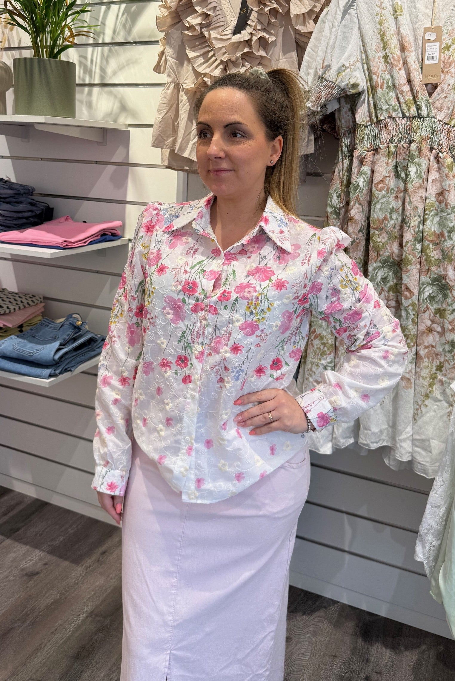 Felice blommig blus