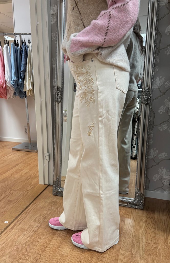 Filippa - Jeans Vida - Beige - Brodyr