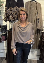 Frida Blus Taupe