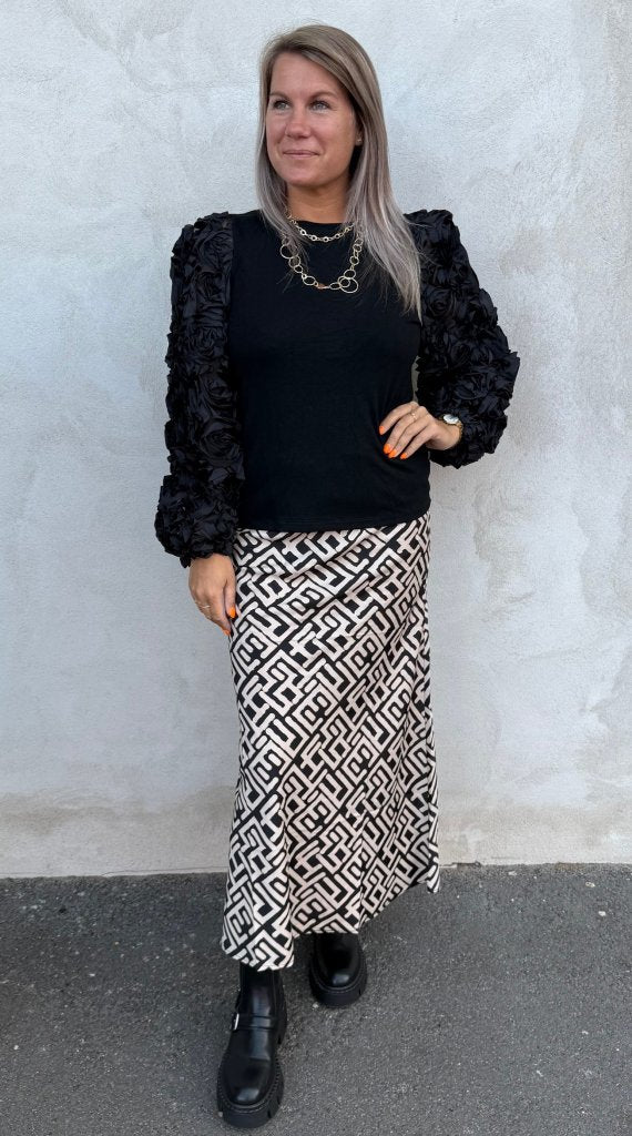 Giovanna - Satinkjol - Mönster - Svart/Beige - Nyhet