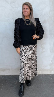 Giovanna - Satinkjol - Mönster - Svart/Beige - Nyhet