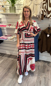 Gisela - Klänning - Mönster - Svart/Röd - Nyhet