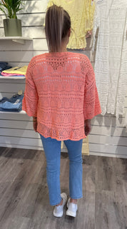 Hailey - Kort virkad Kofta - Korall