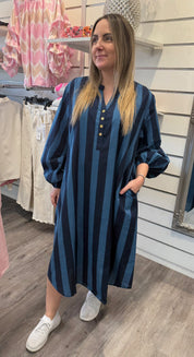 Harriet - Bomullsklänning - Randig - Blå