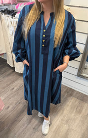 Harriet - Bomullsklänning - Randig - Blå