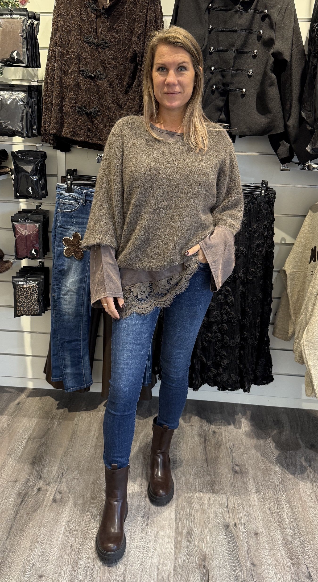 Helene stickad tröja Taupe