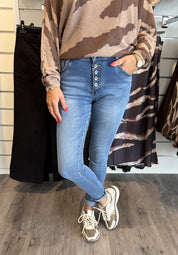Zelma Jeans med knappar mid wash 115