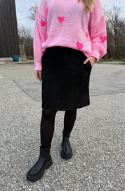 June - Manchesterkjol - Svart - Nyhet