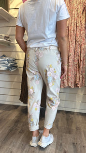 Henny Magiska byxor  Flower Beige