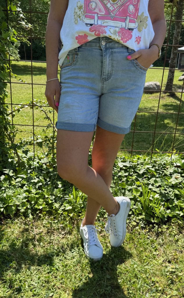 Hilma - Shorts - Ljustvätt - Nyhet
