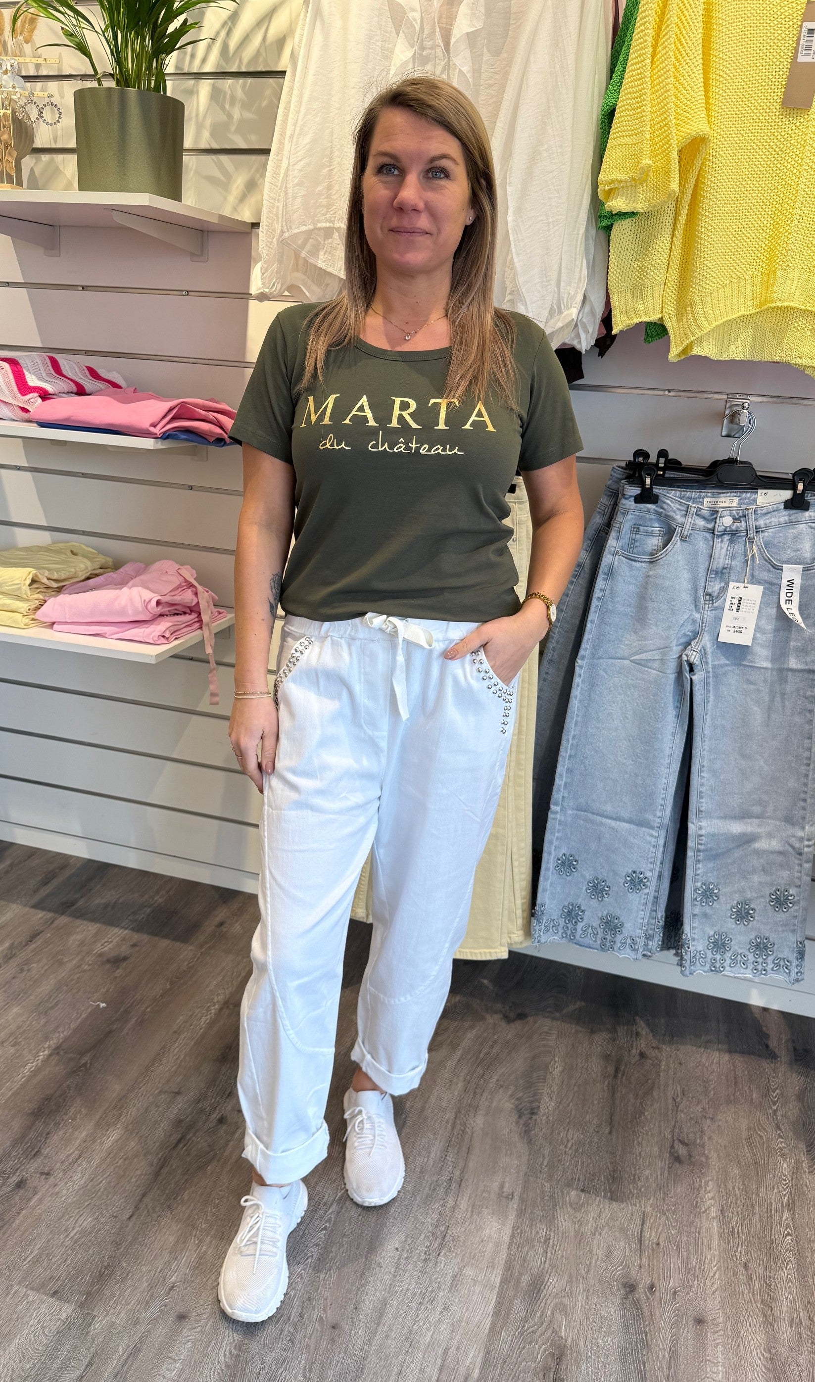 Jeanette - Tshirt - Marta - Khaki- Nyhet