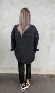 Laura- Jeansjacka - Svart - Nitar - Nyhet