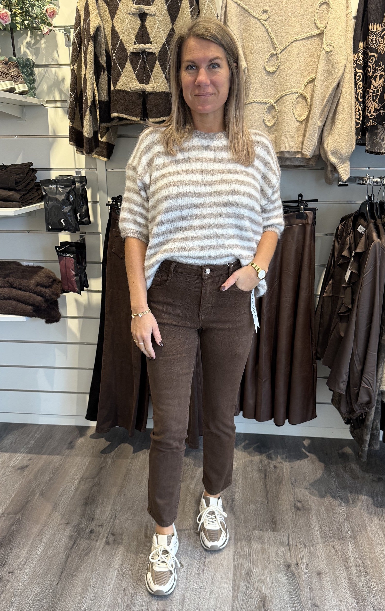 Carina Jeans Raka Choco Y6189I4