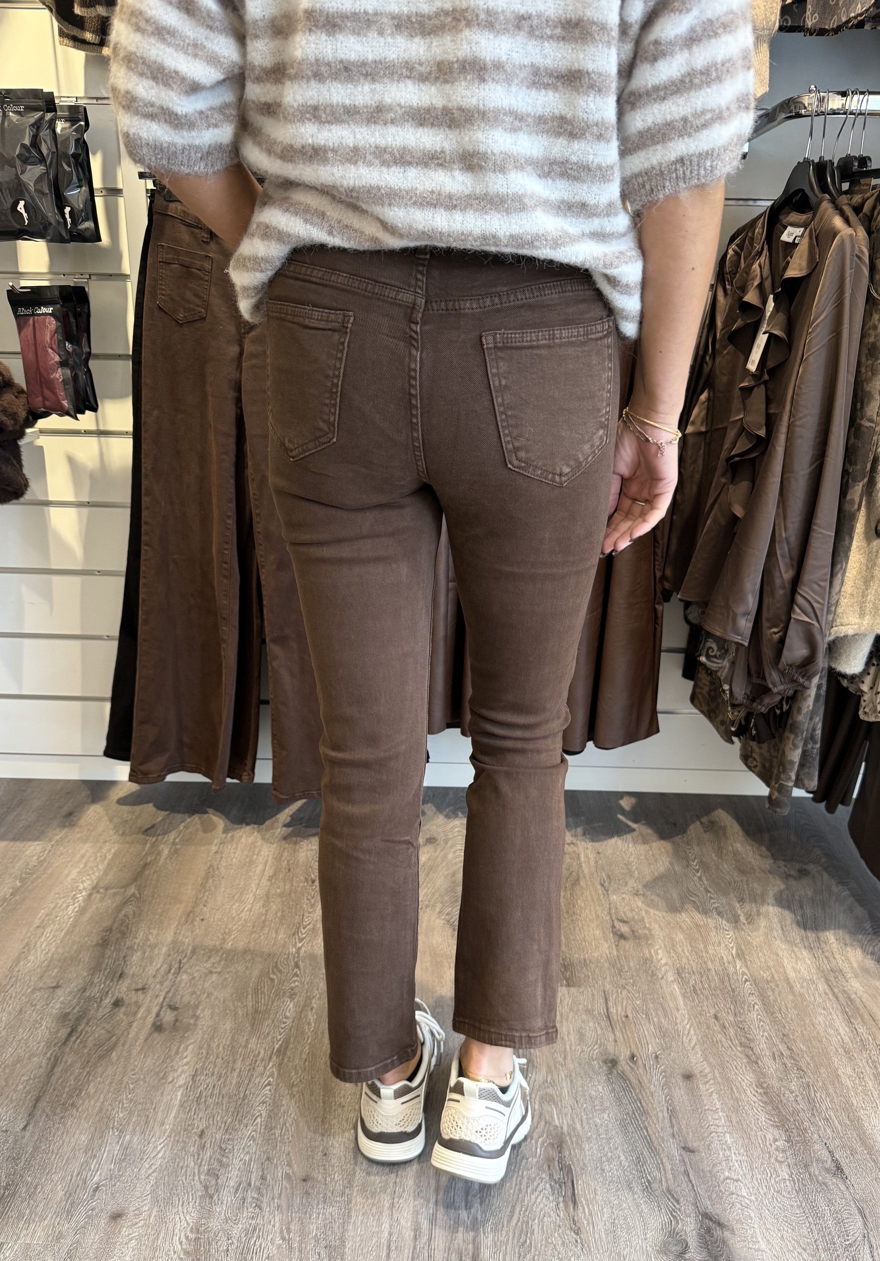 Carina Jeans Raka Choco Y6189I4